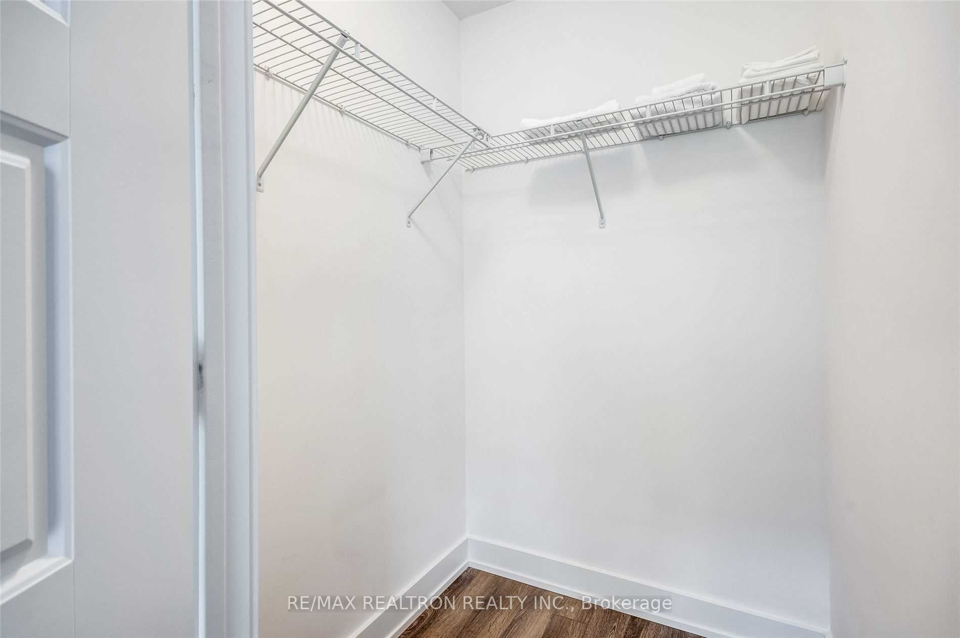 375 Sea Ray Ave, #111