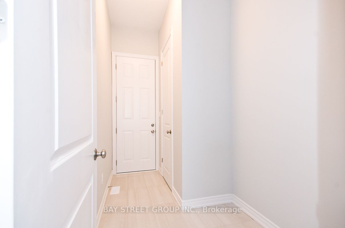 92 Pine Hill Cres