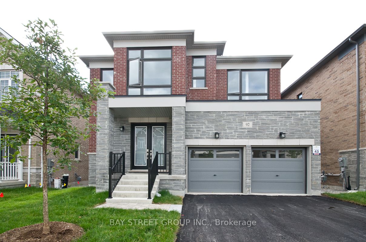 92 Pine Hill Cres