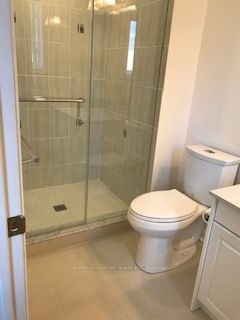 32 Thornbush Crt