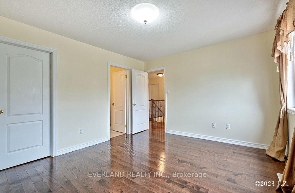 239 Ray Snow Boulevard
