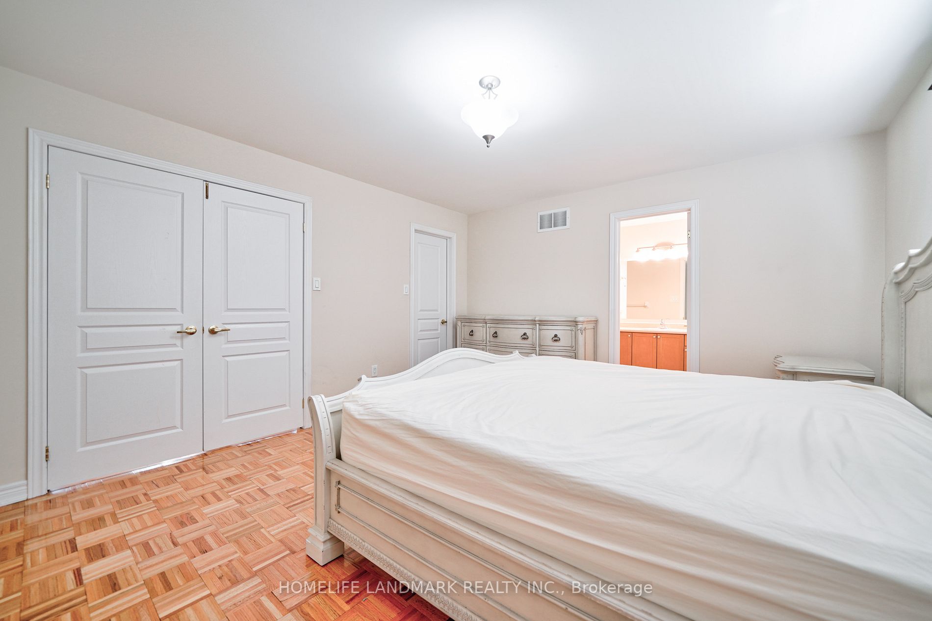Listing N6135160 - Large Photo # 33