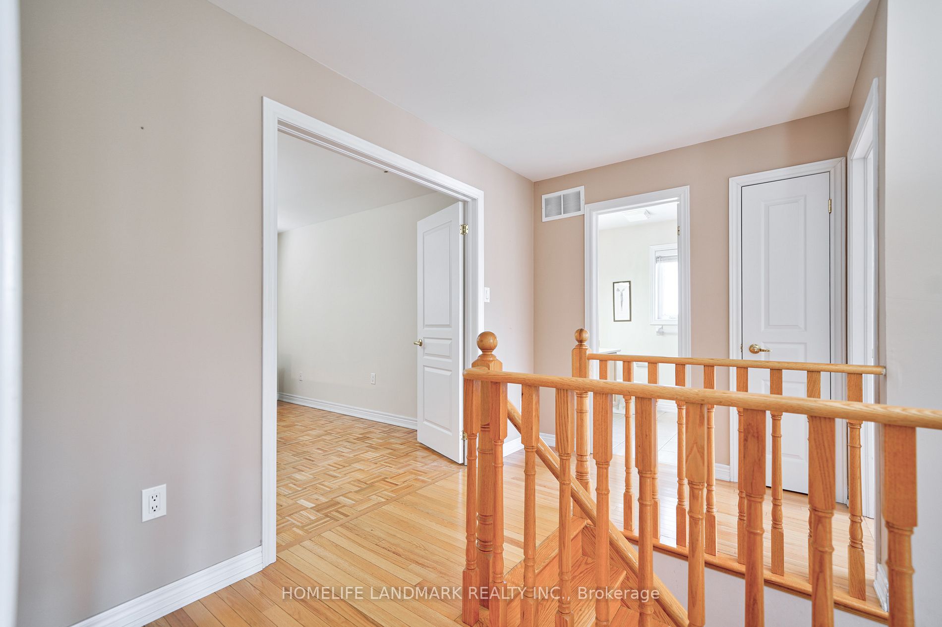 Listing N6135160 - Large Photo # 23