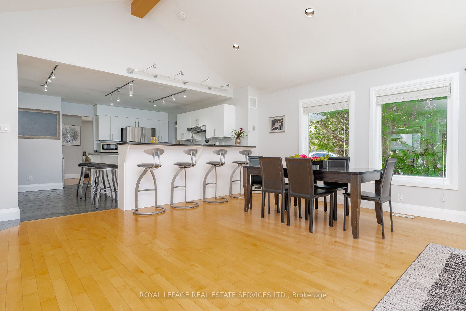 30 Archibald Rd