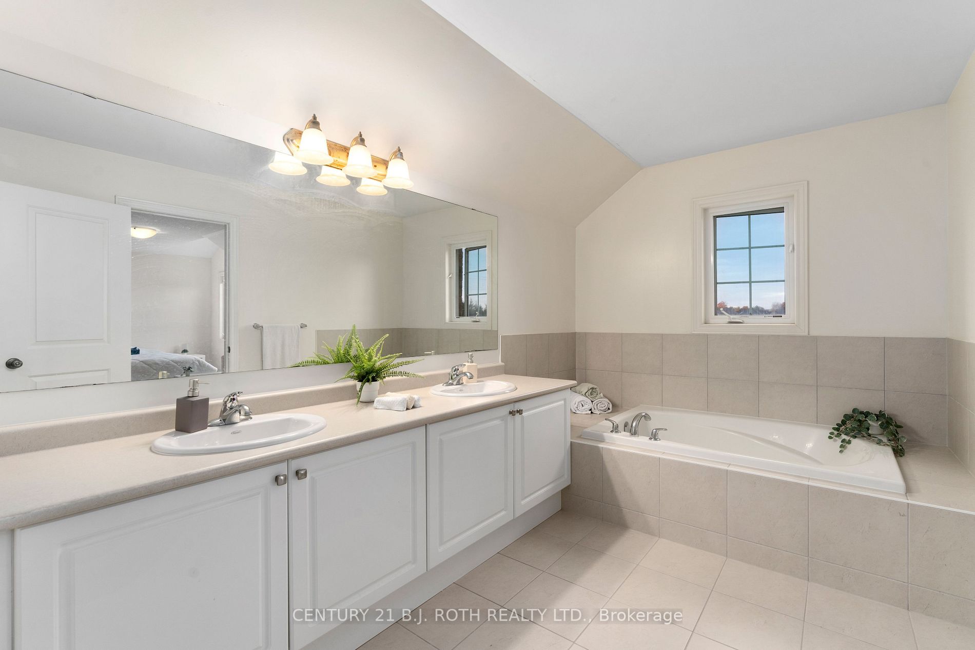 1 Treetops Boulevard