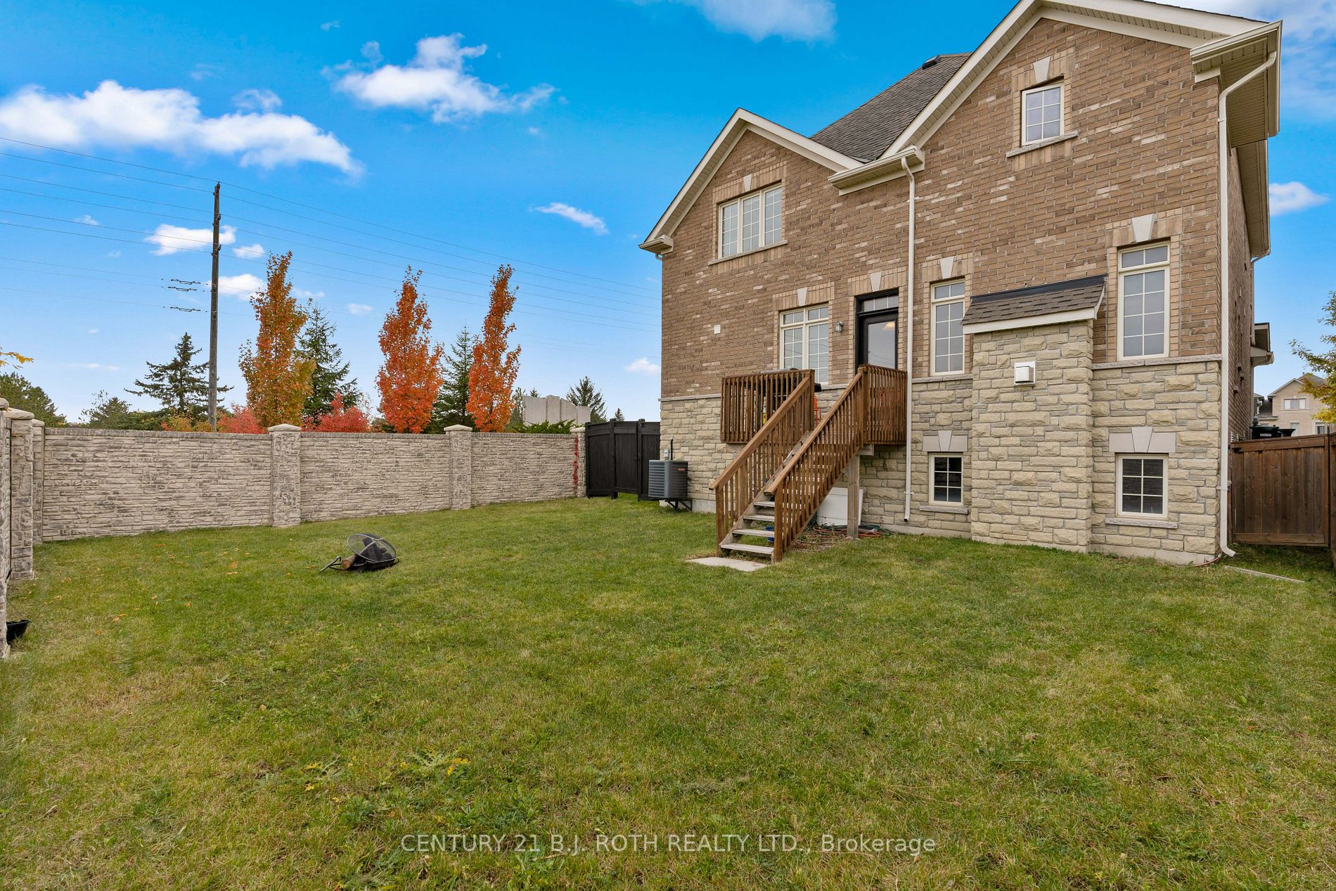 1 Treetops Boulevard