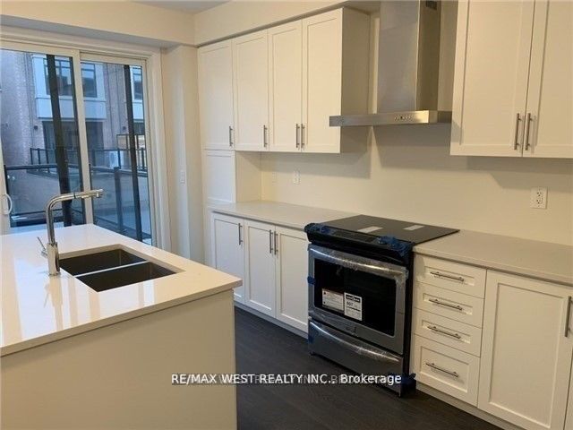 149 Salterton Circle