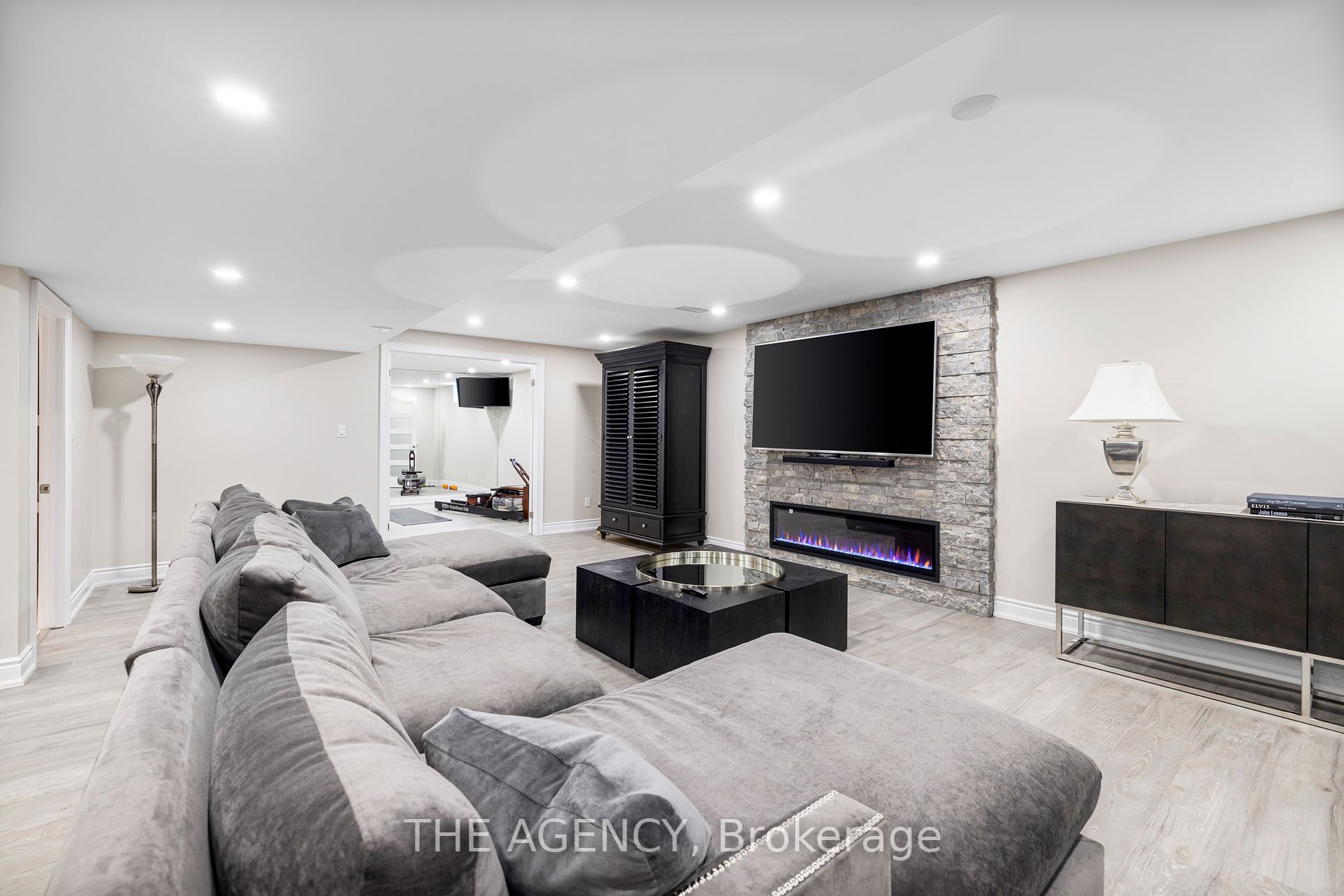 47 Bluff Tr