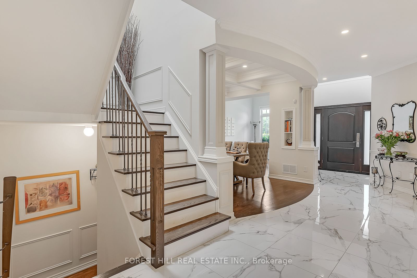 101 Thornhill Woods Dr