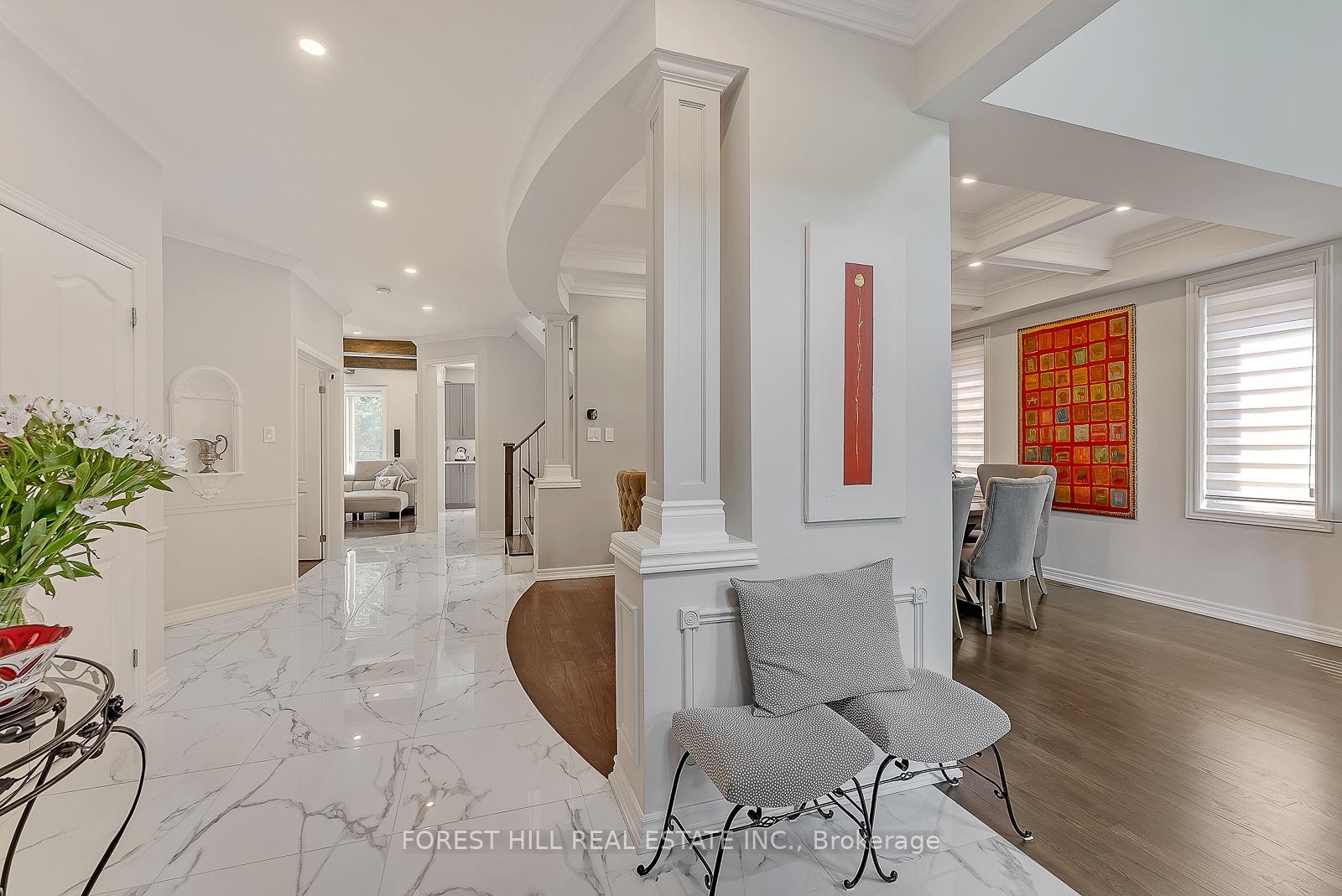 101 Thornhill Woods Dr