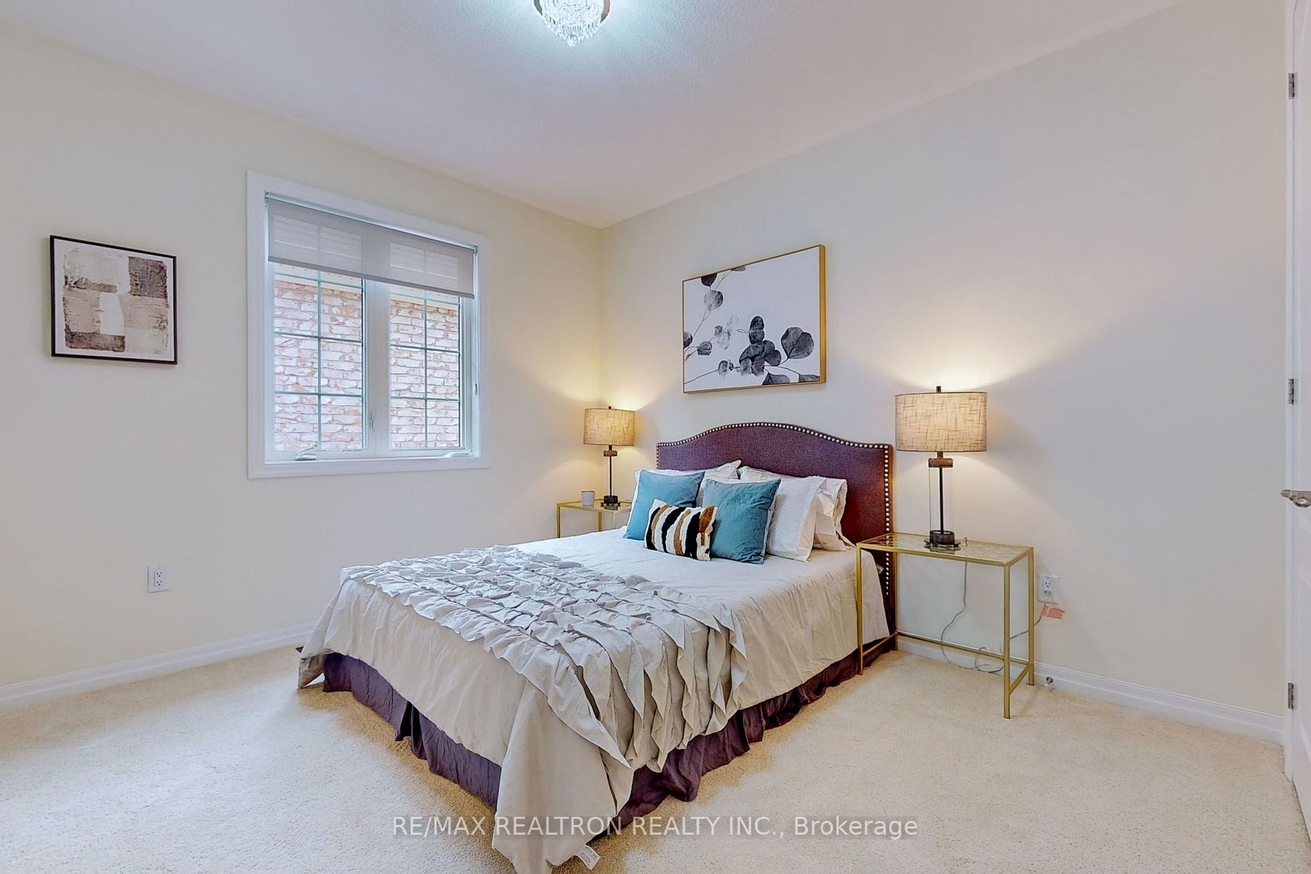 10 Grace Lake Crt