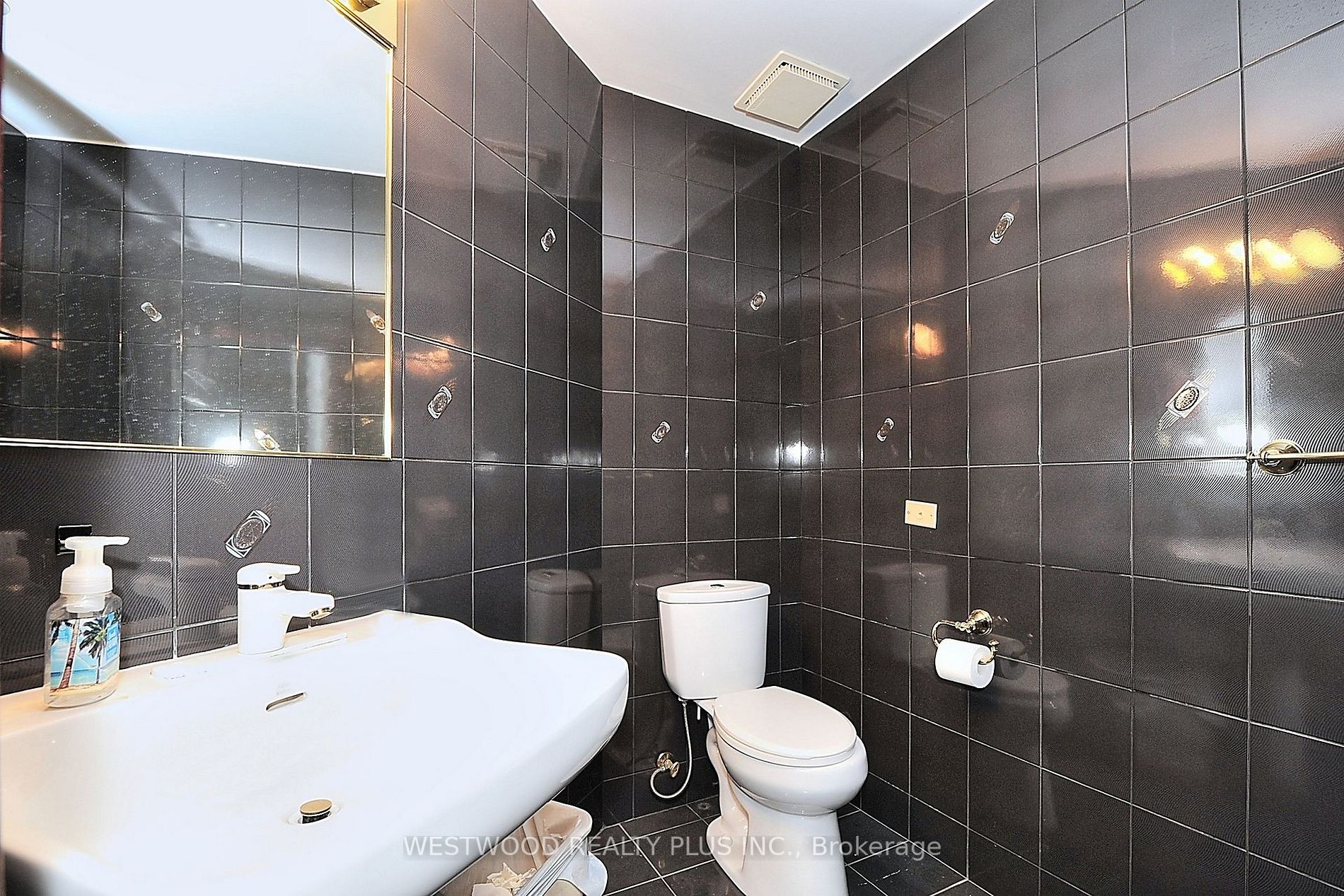 Listing N6137588 - Large Photo # 16