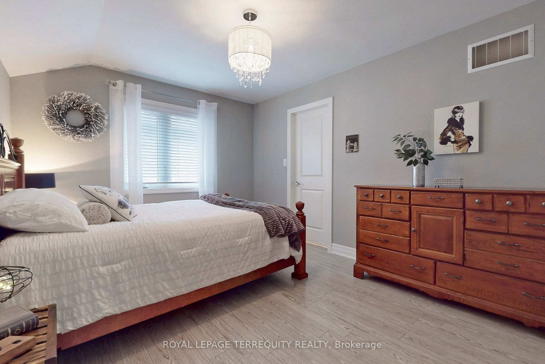 16 Nicort Rd