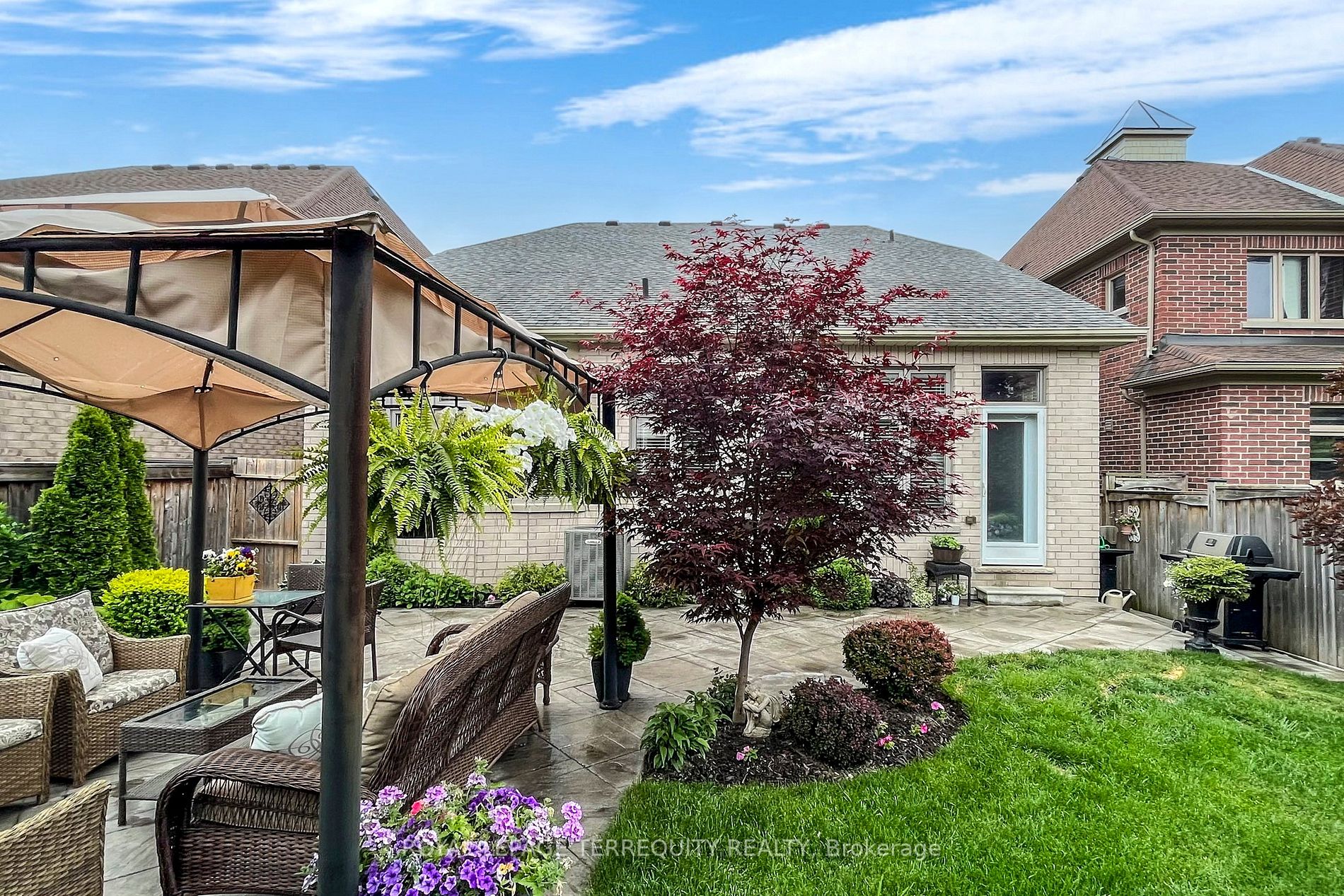 16 Nicort Rd