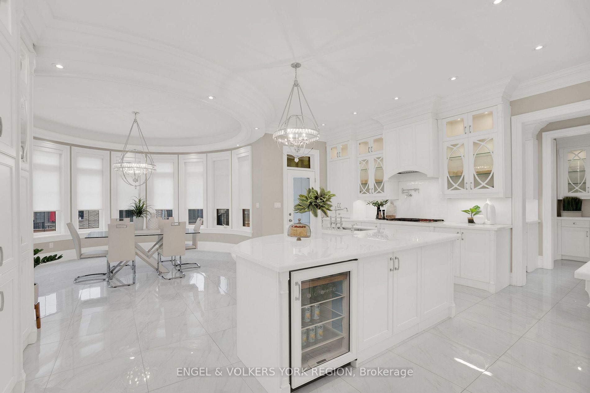 4 Peter Glass Rd