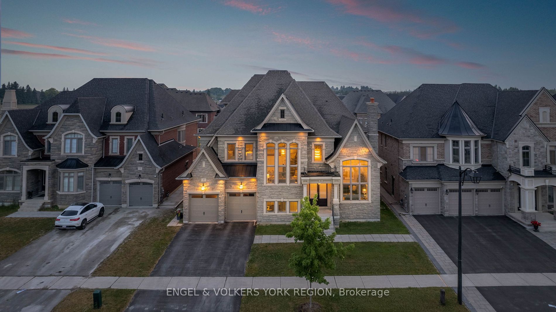 4 Peter Glass Rd
