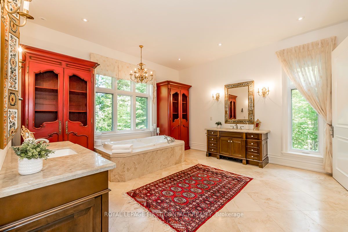 1130 Shoreview Dr