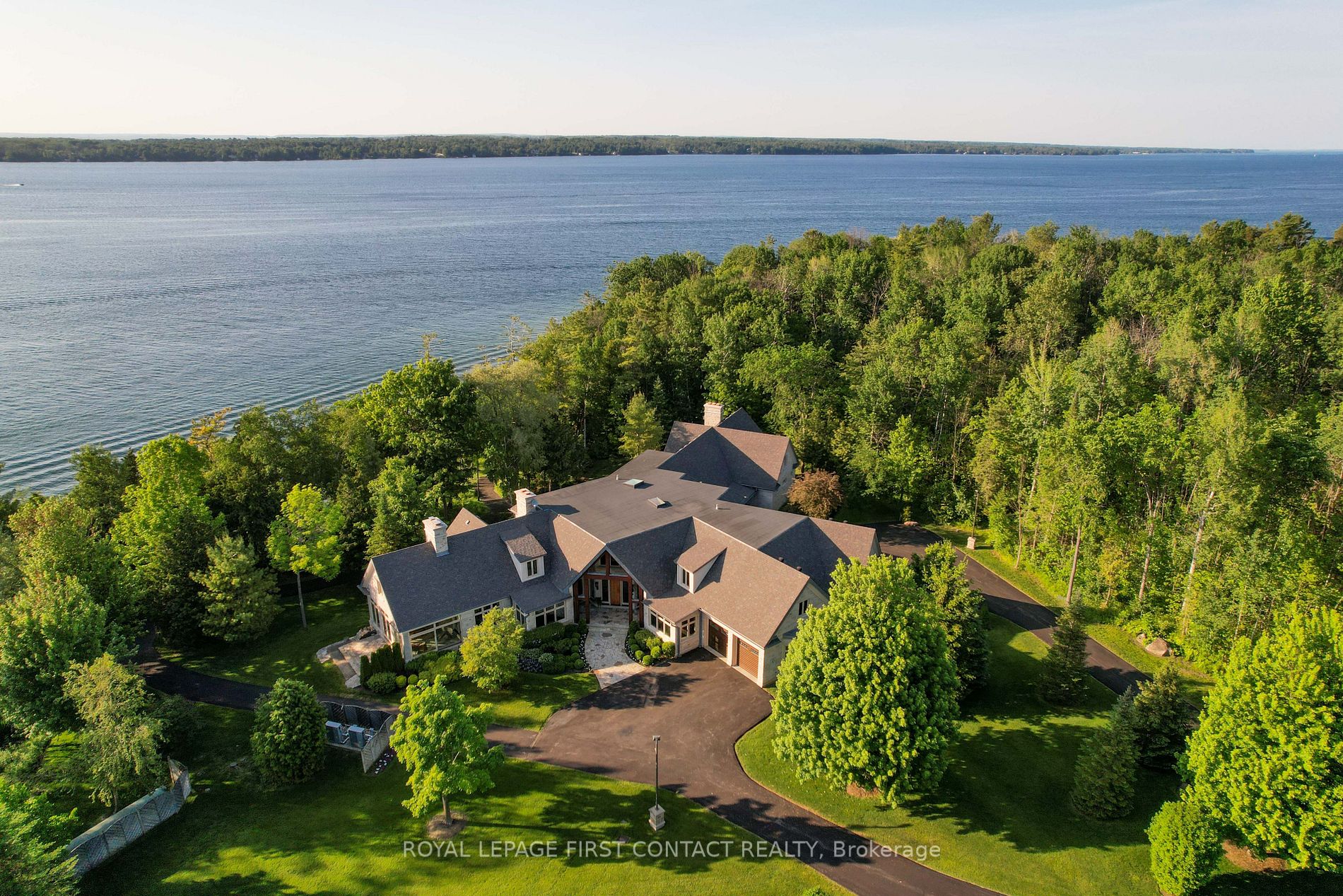 1130 Shoreview Dr