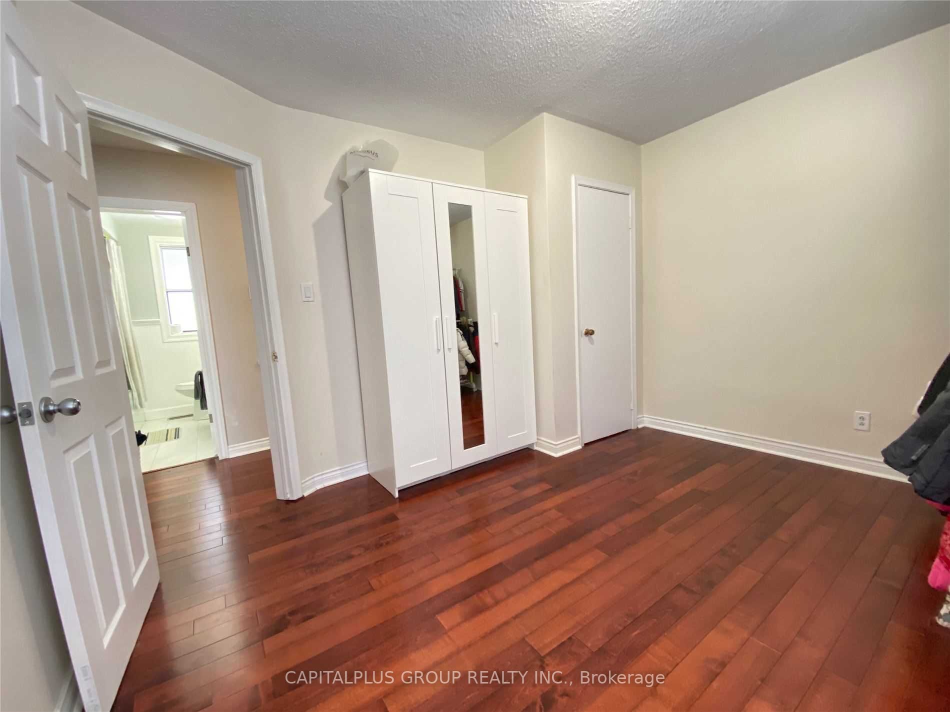 92 Meadowview Ave