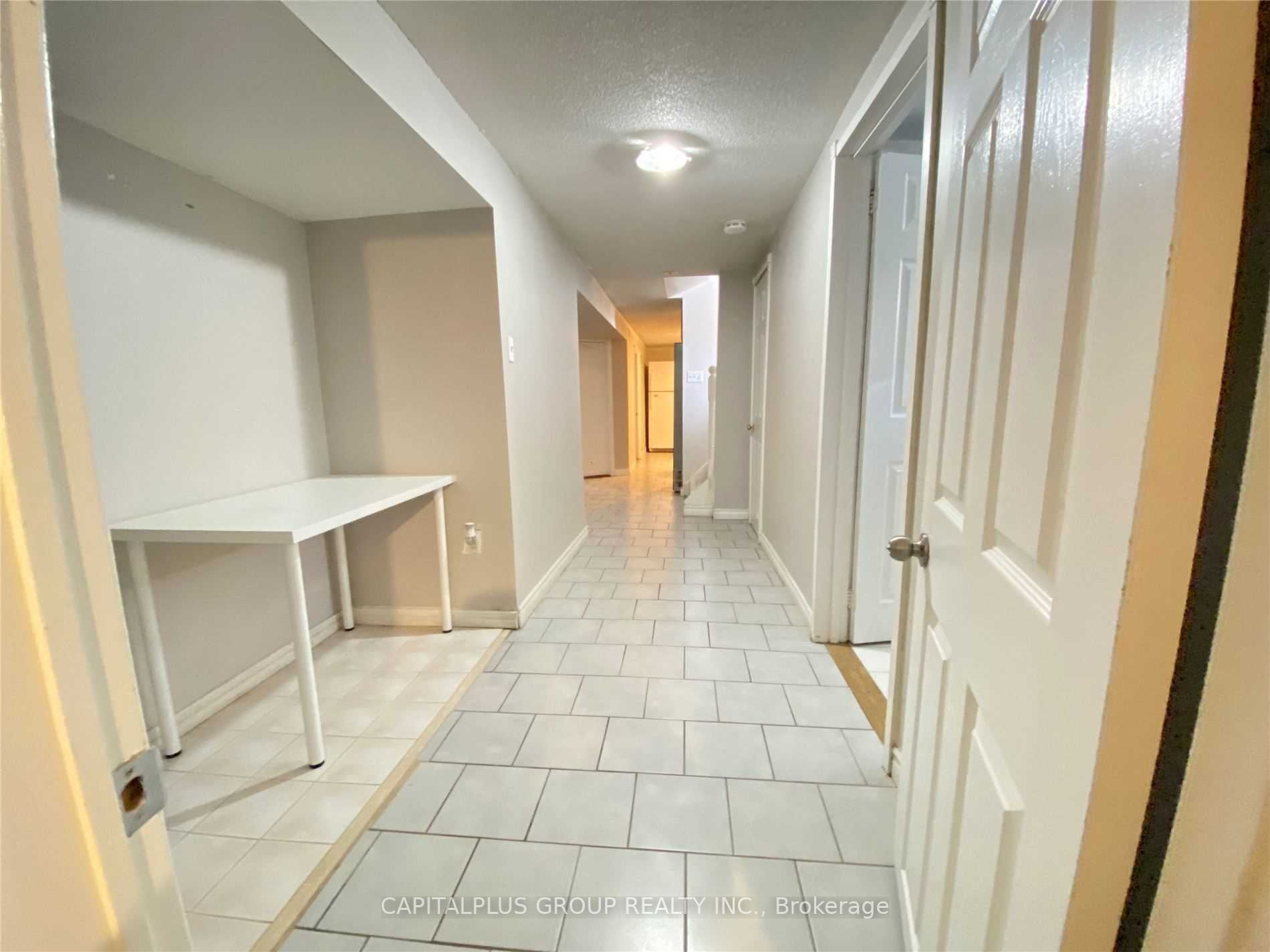 92 Meadowview Ave