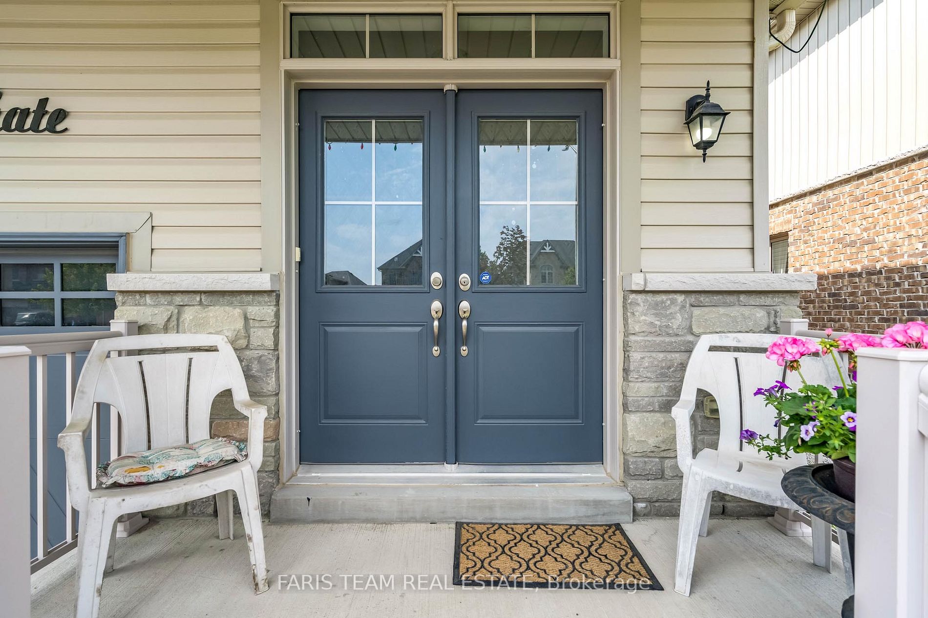 156 Gold Park Gate
