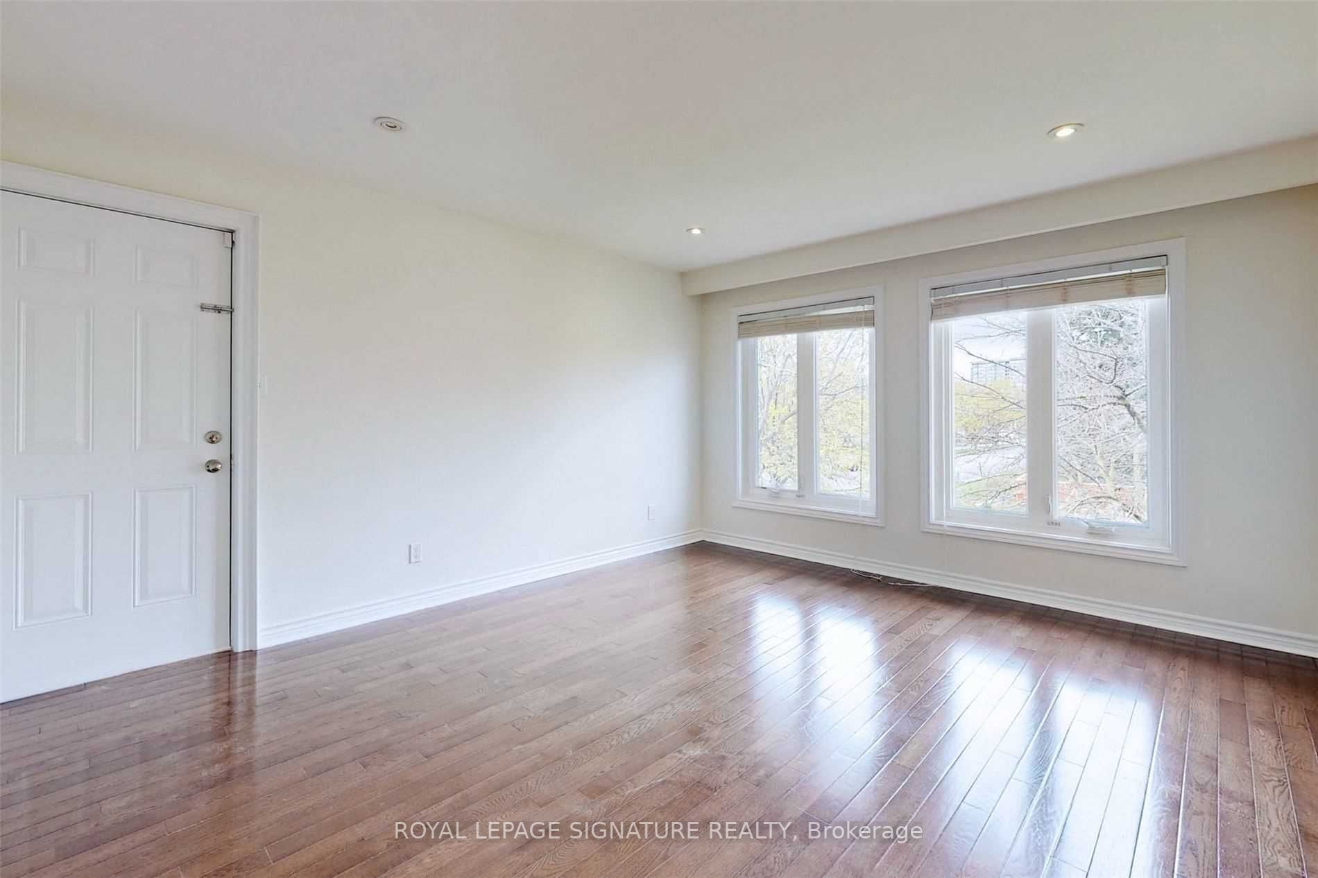9 Campbell Ave