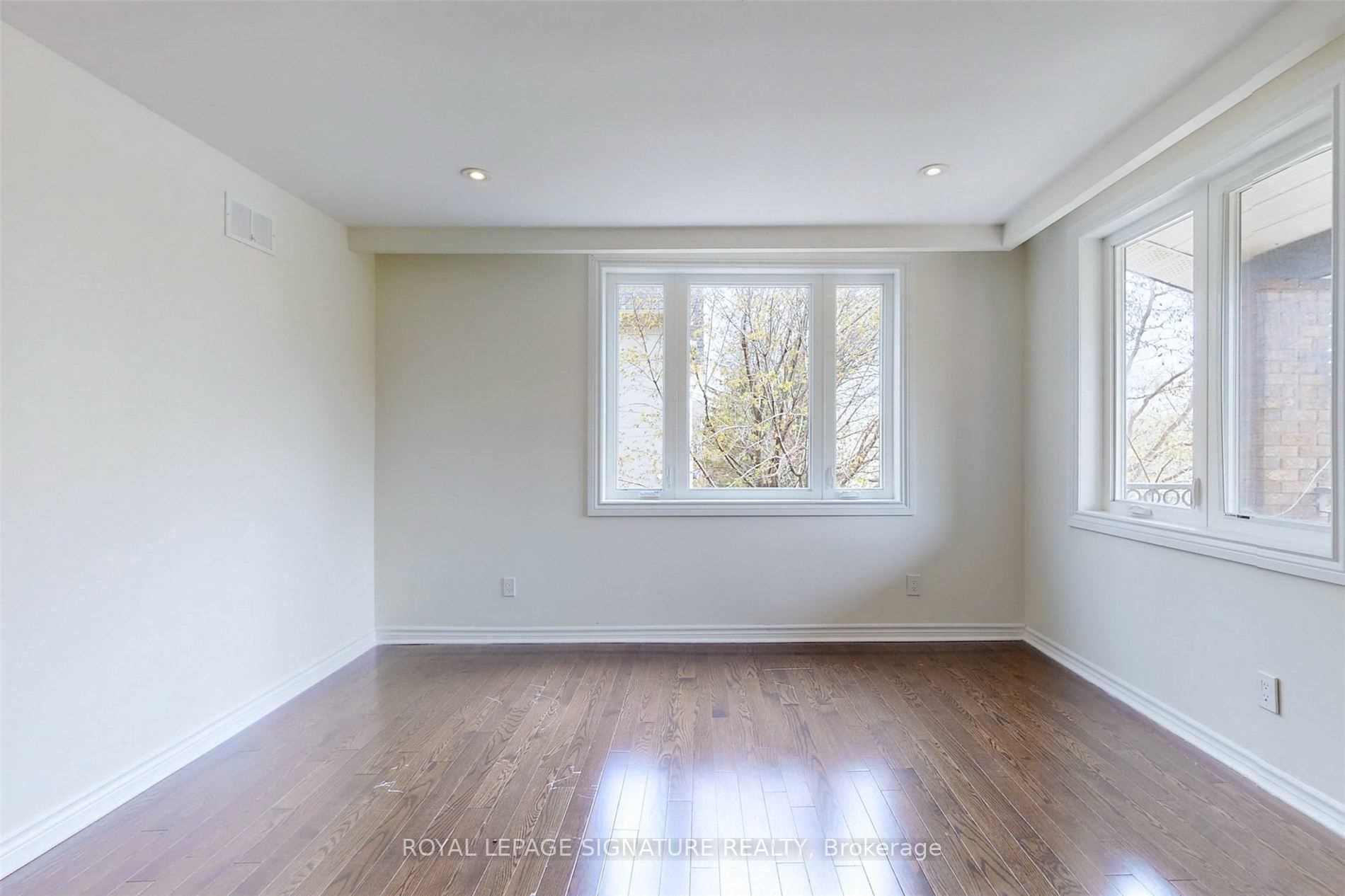 9 Campbell Ave