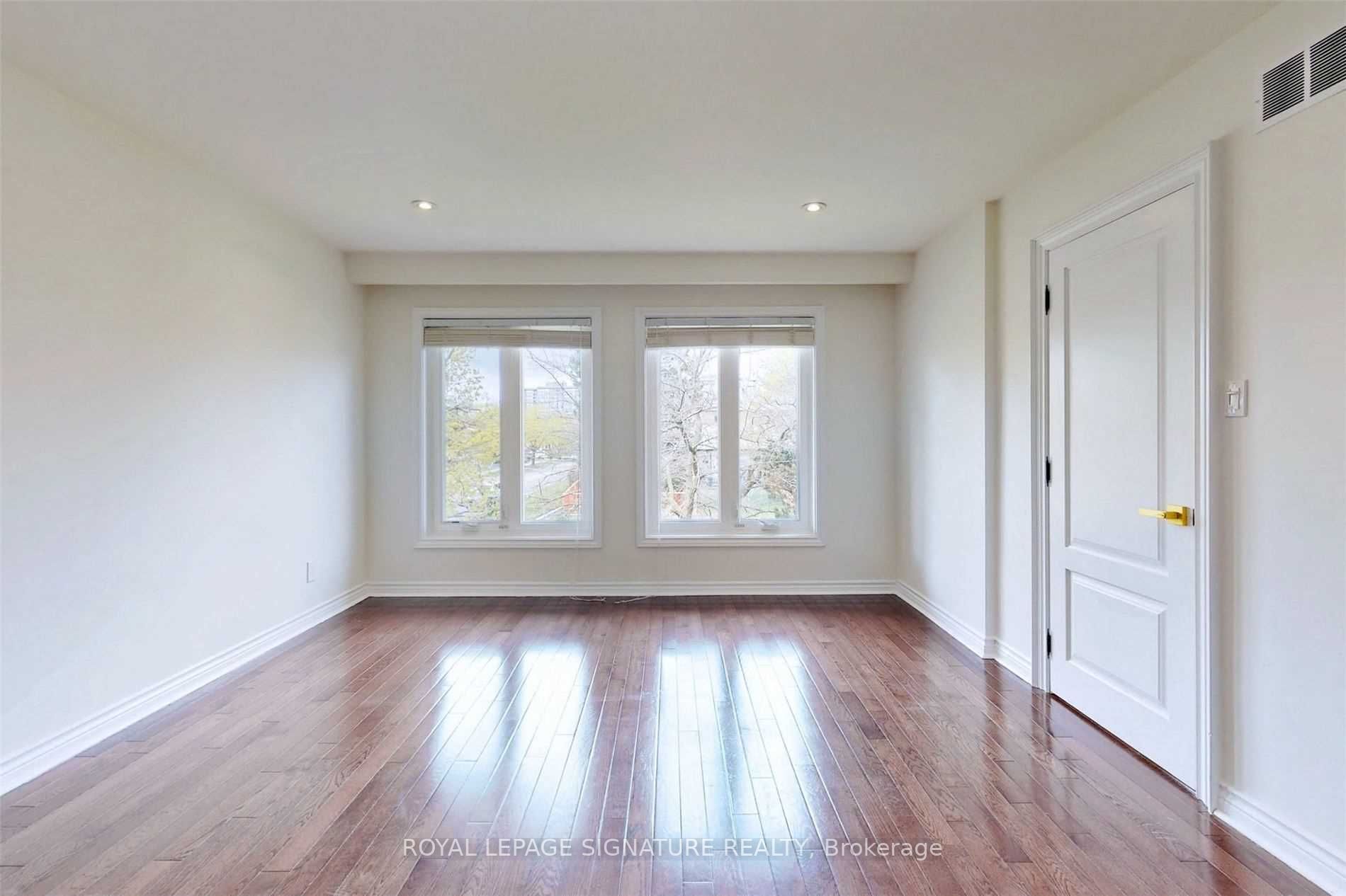 9 Campbell Ave