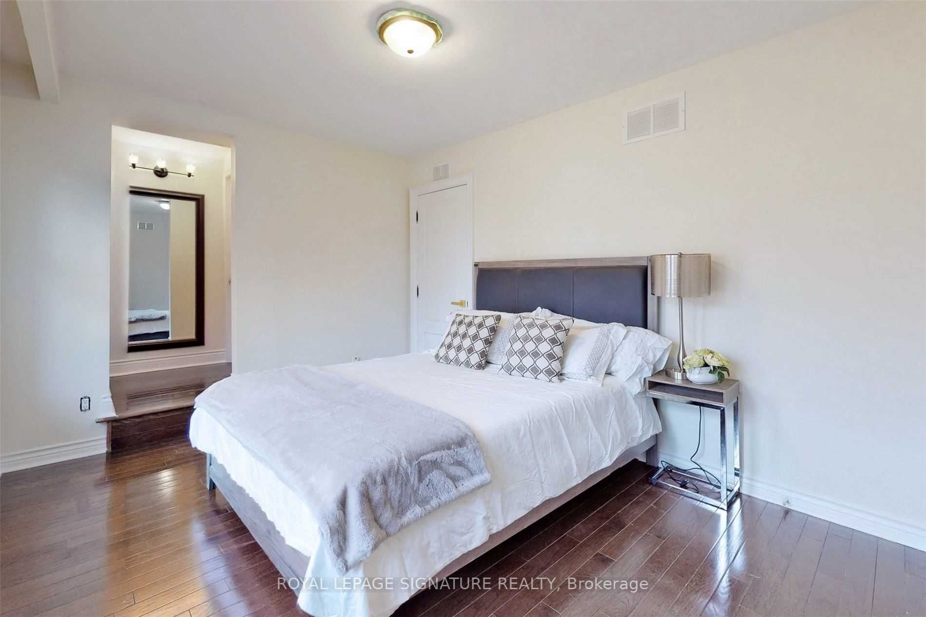 9 Campbell Ave