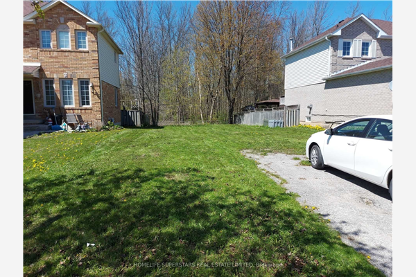 2220 Chalmers Cres, Innisfil