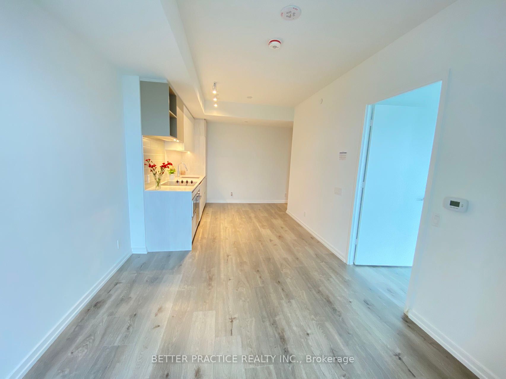 1000 Portage Parkway #3002