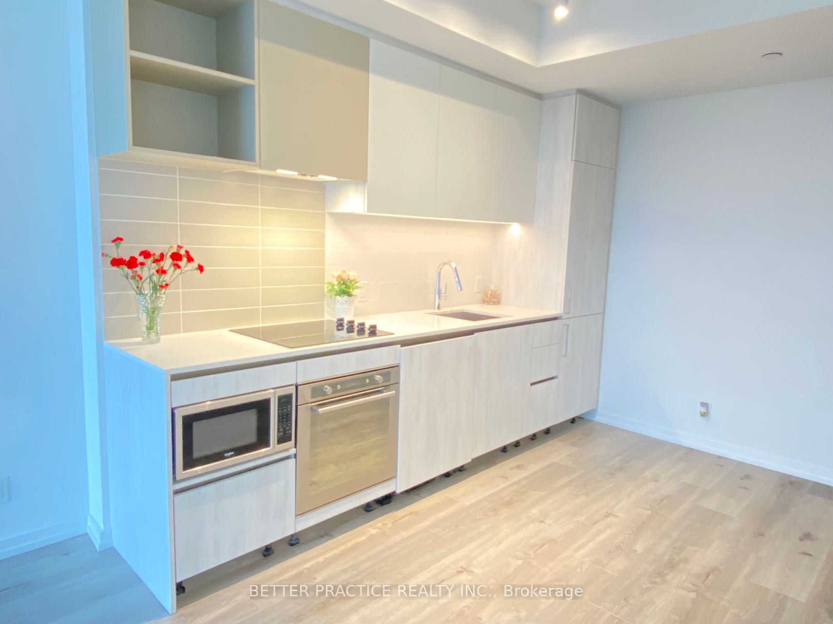 1000 Portage Parkway #3002