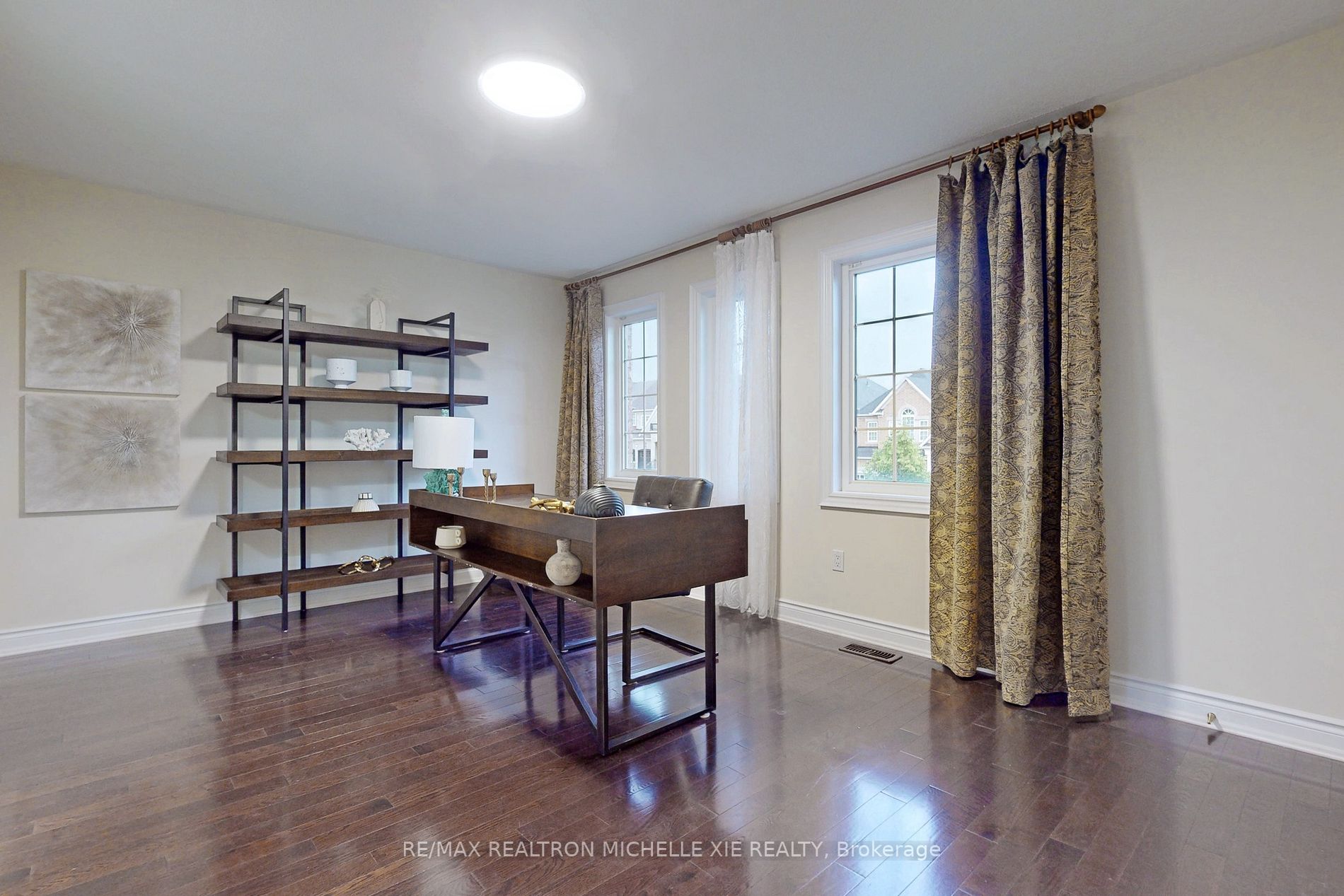 42 Dimarino Dr