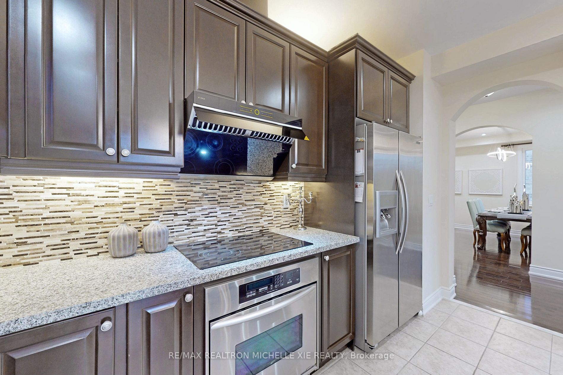 42 Dimarino Dr