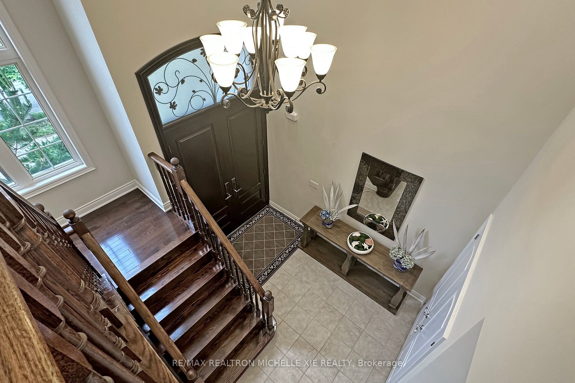 42 Dimarino Dr