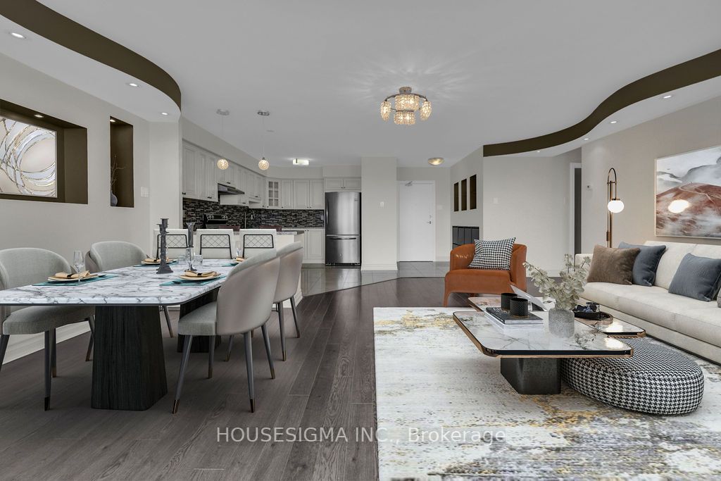 8111 Yonge St, #1501