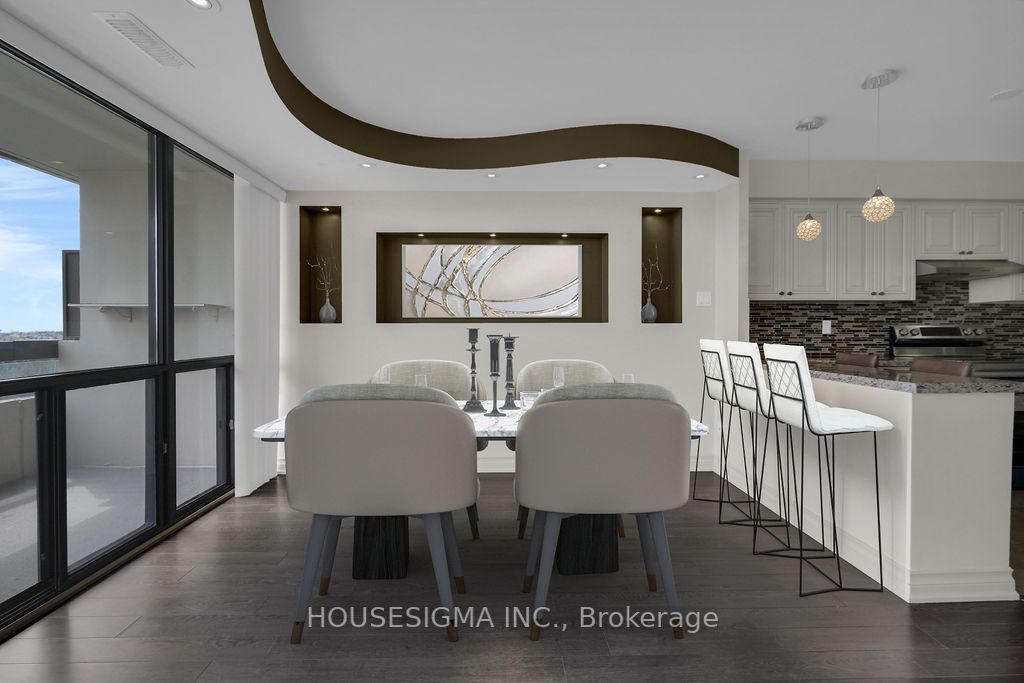 8111 Yonge St, #1501