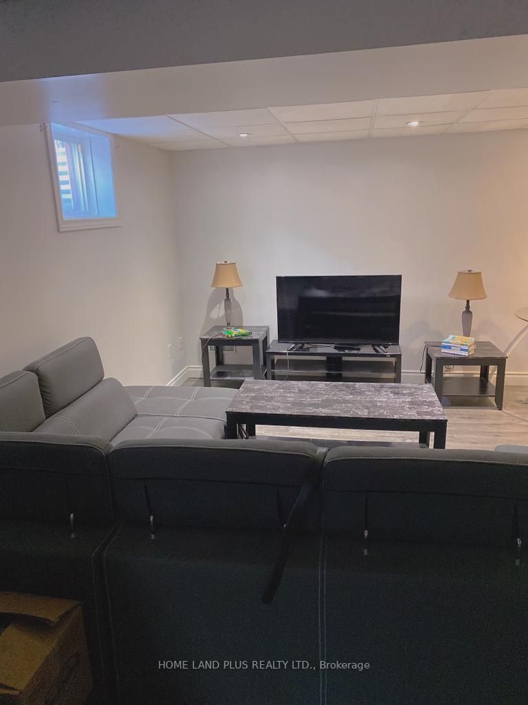 20 Monte Cristi St