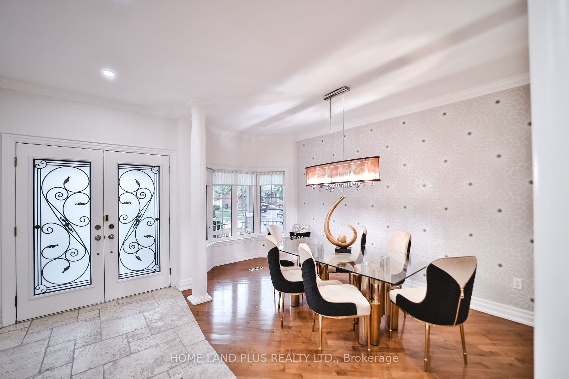 20 Monte Cristi St
