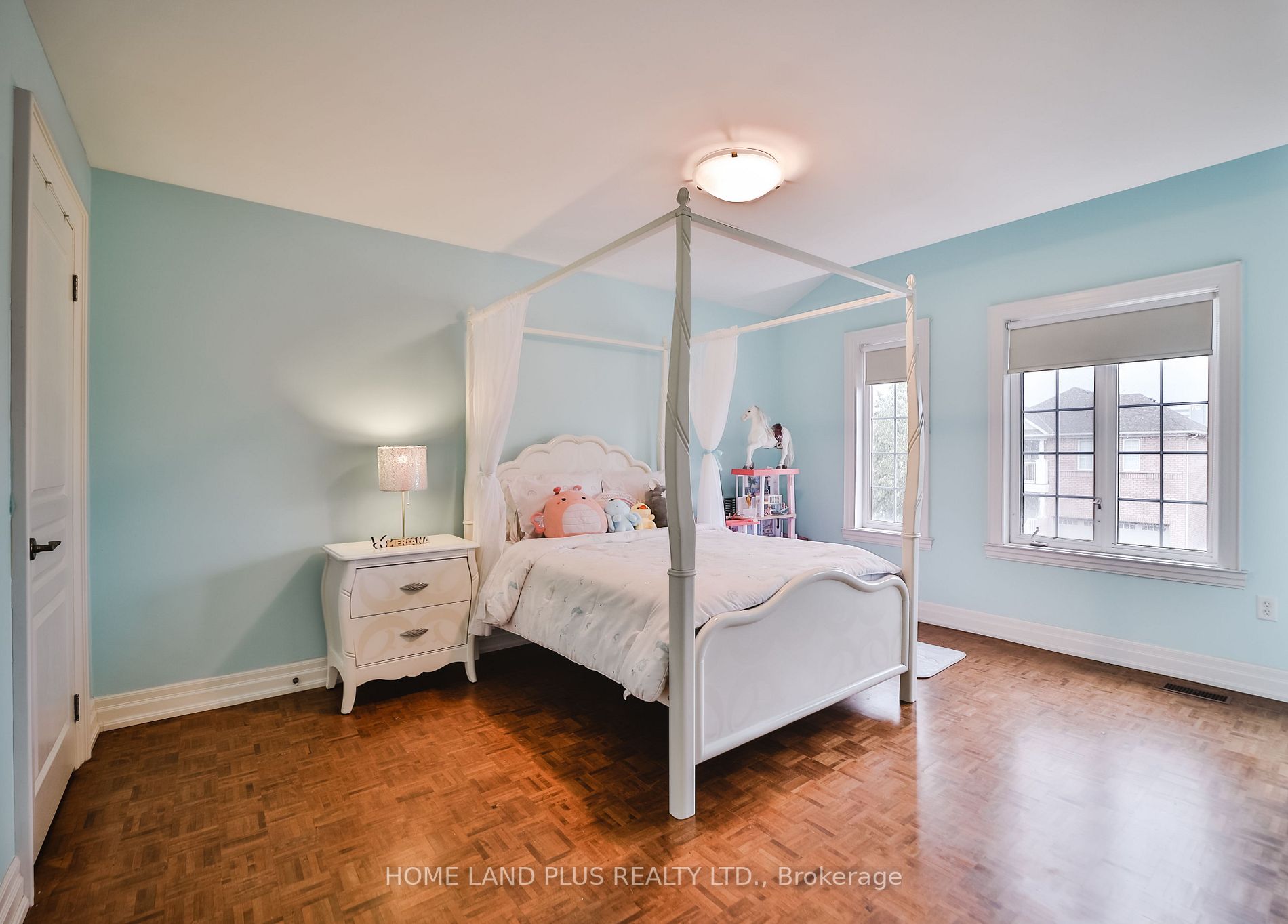 20 Monte Cristi St