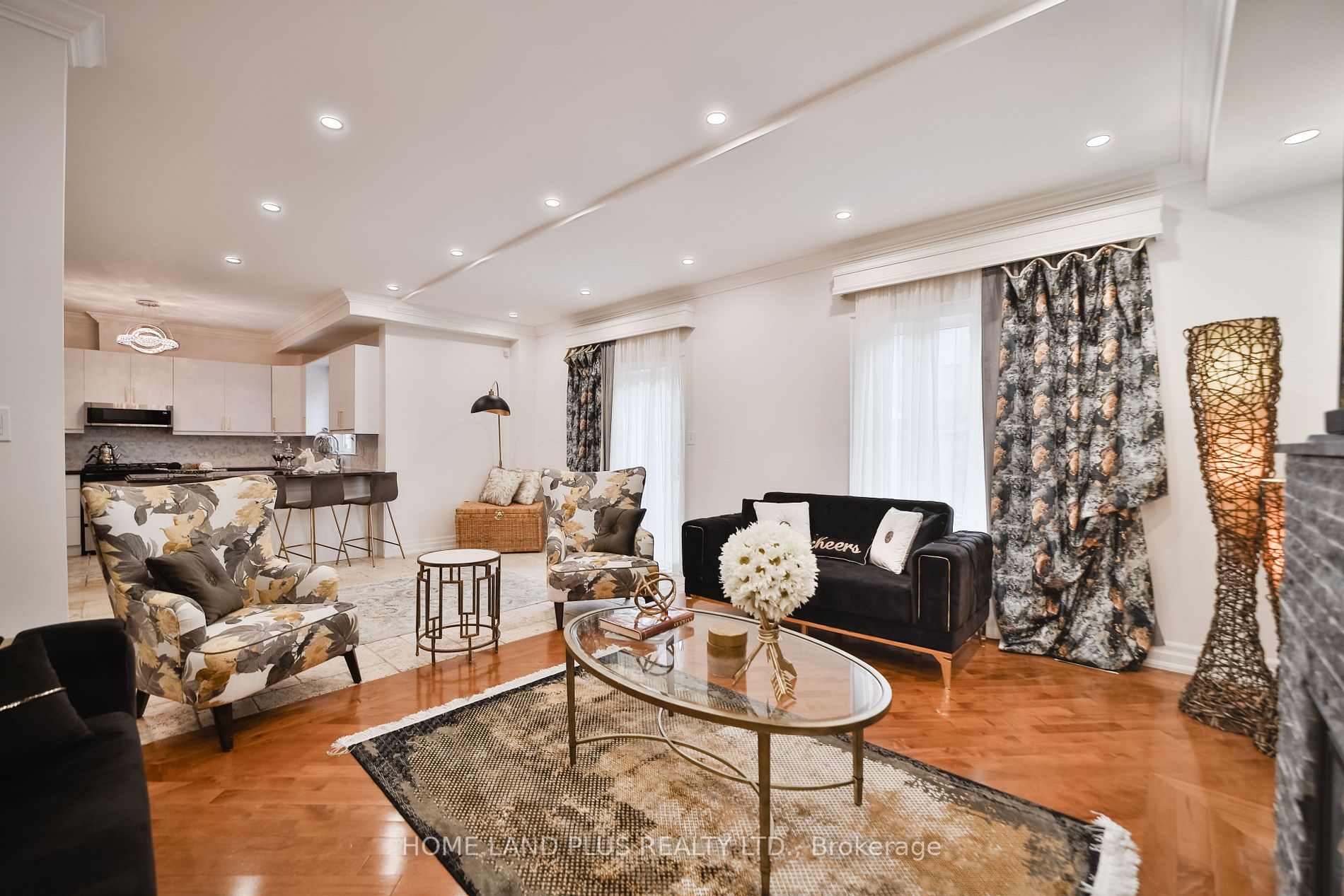 20 Monte Cristi St