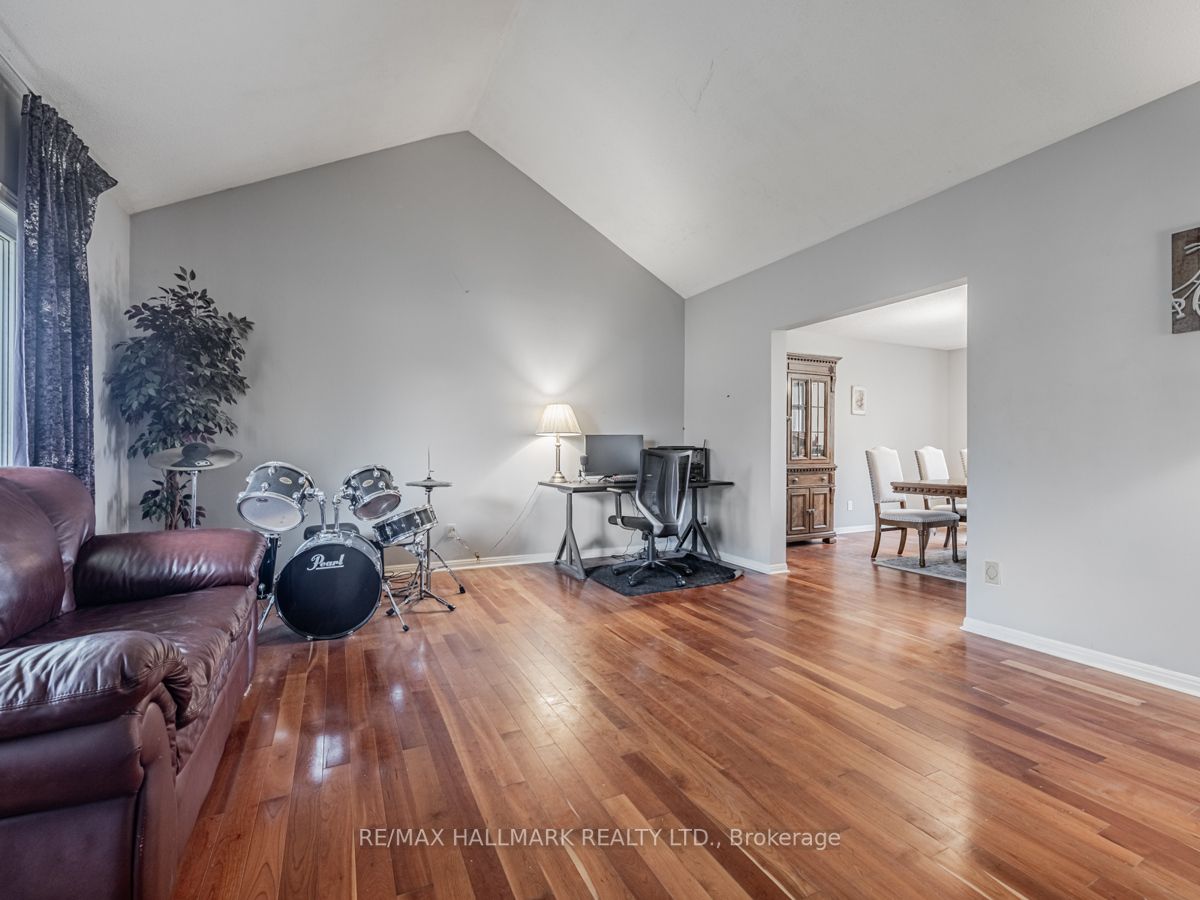 510 Warren Rd
