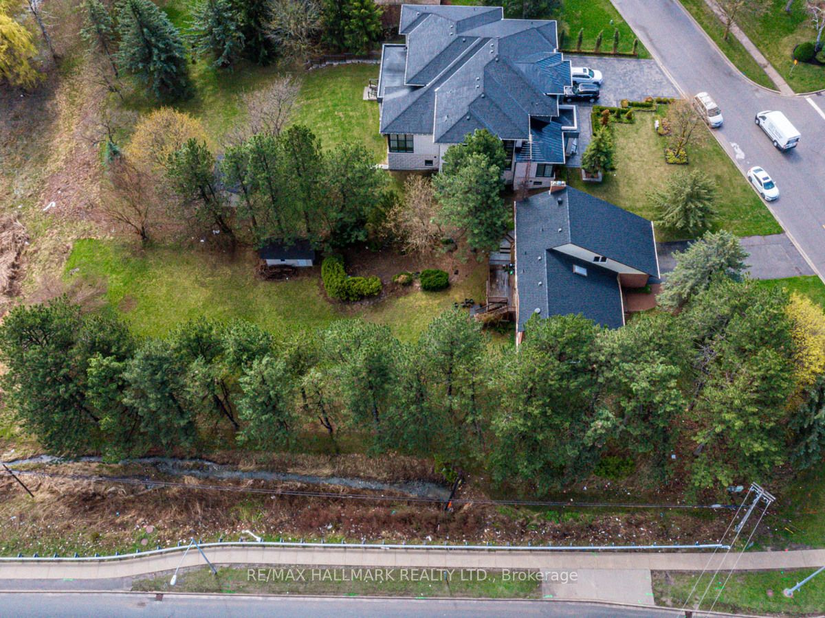 510 Warren Rd