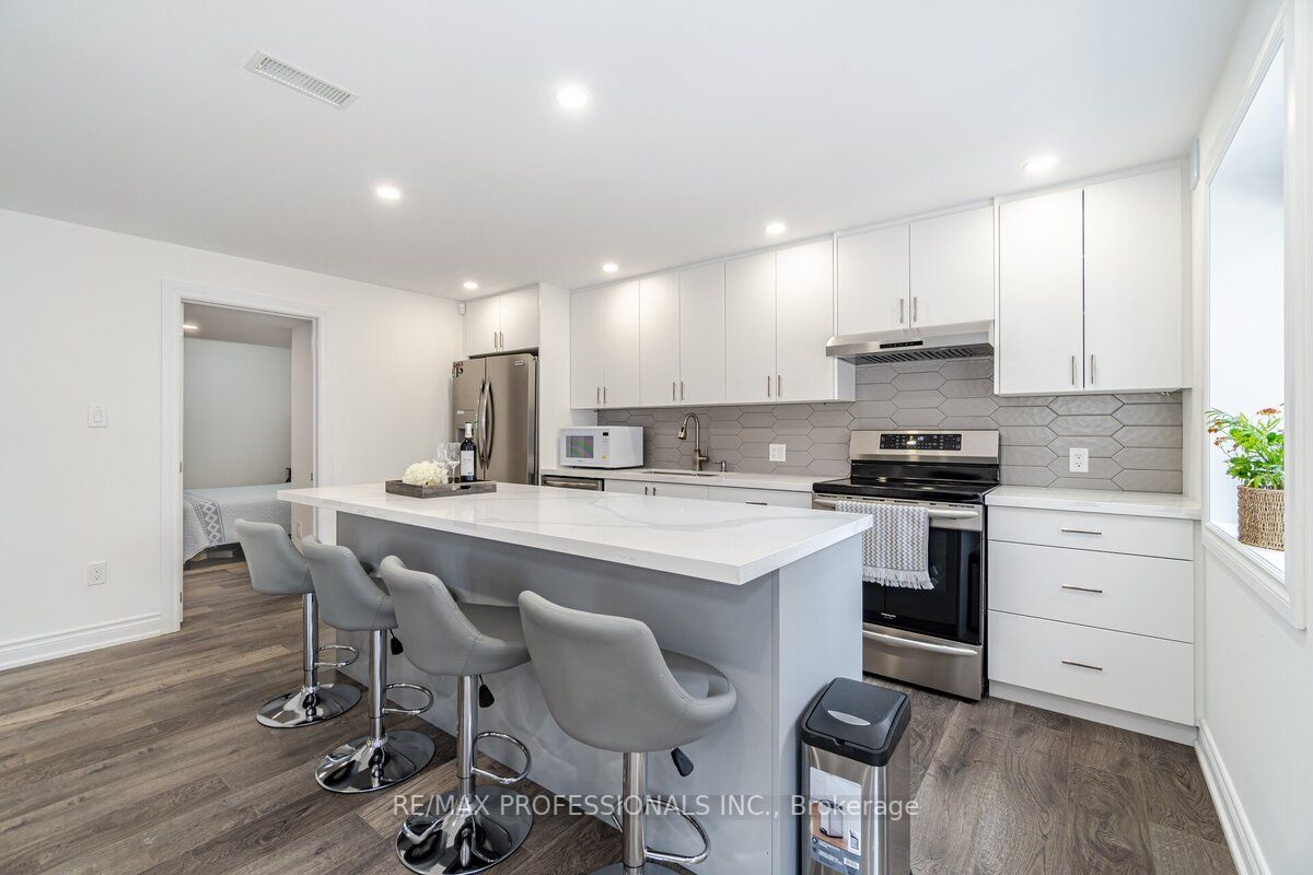 119 Fitzmaurice Dr