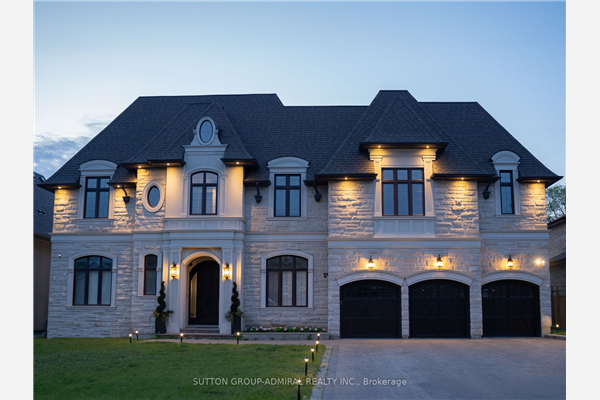 34 Mackay Dr, Richmond Hill