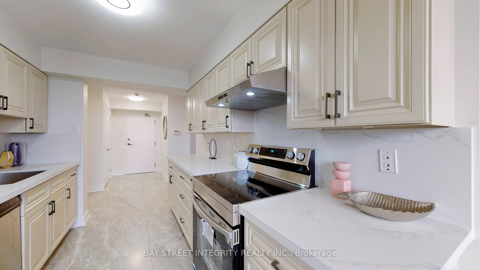 7 Townsgate Dr, #1401