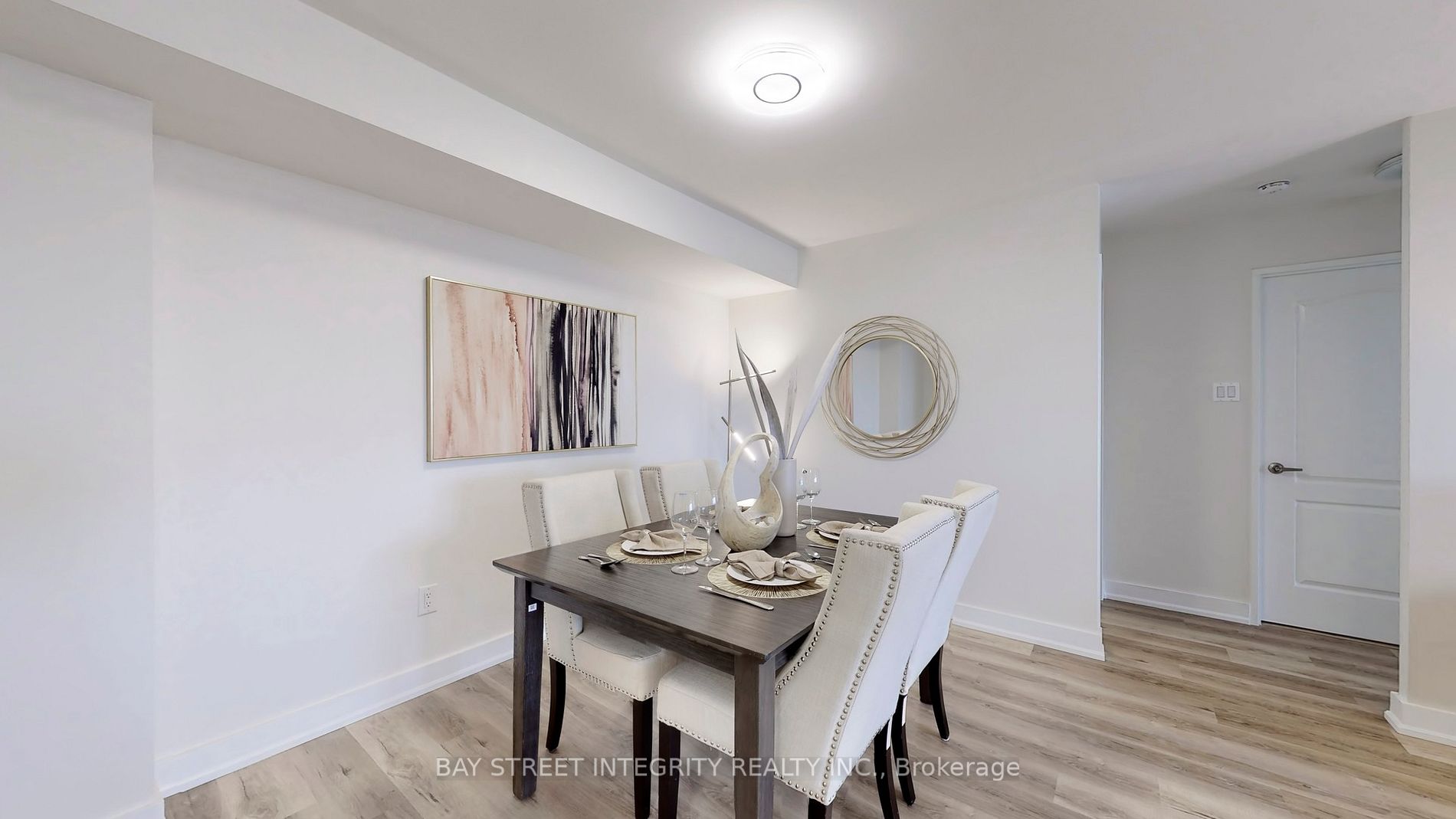 7 Townsgate Dr, #1401