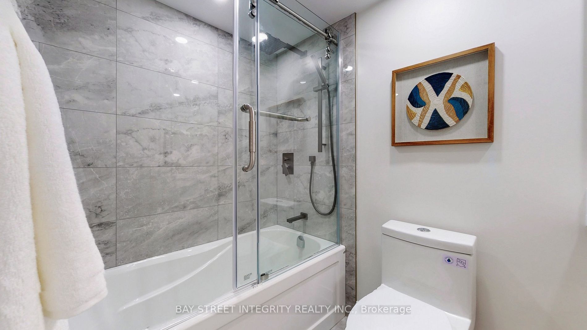 7 Townsgate Dr, #1401