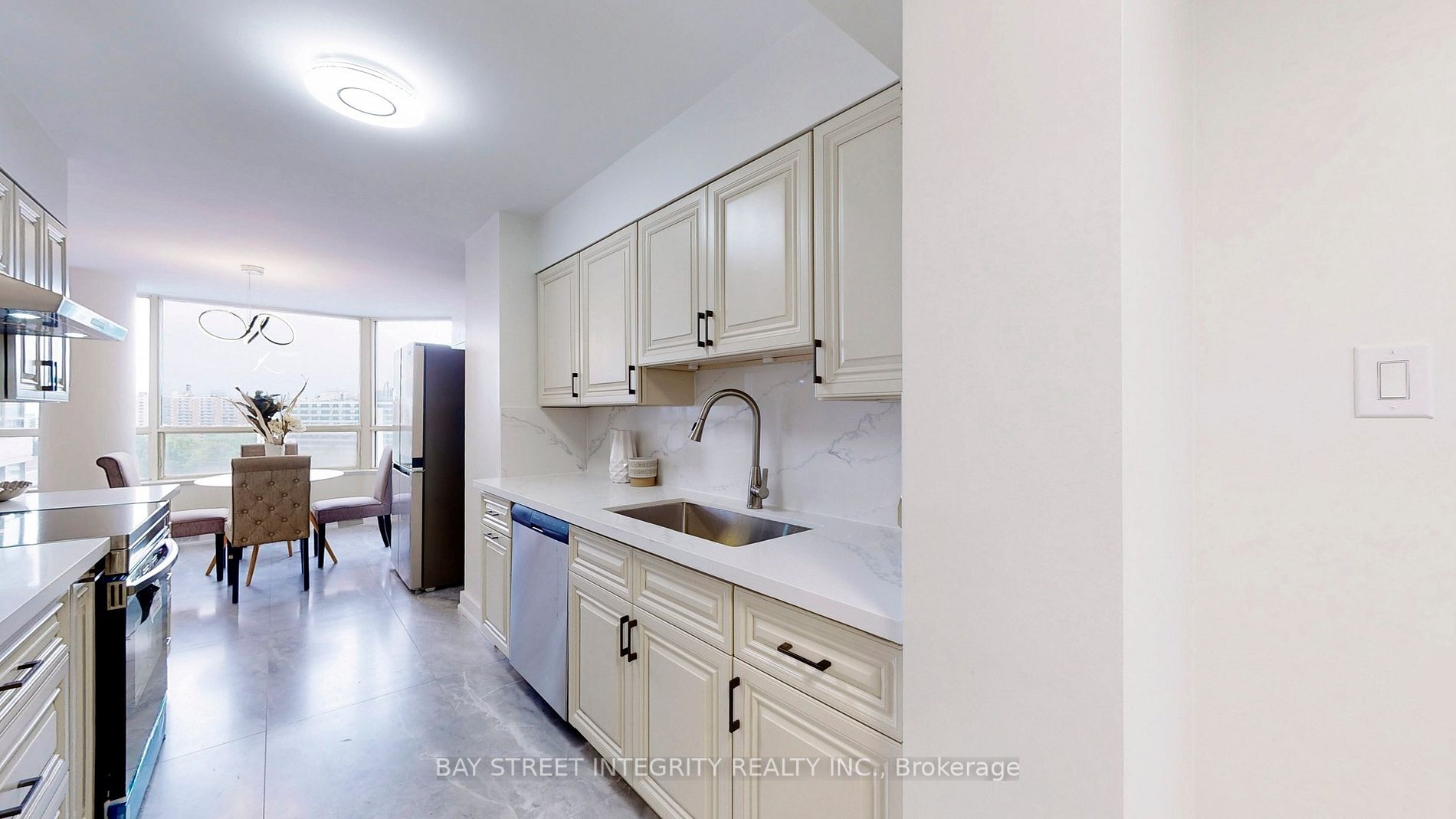 7 Townsgate Dr, #1401