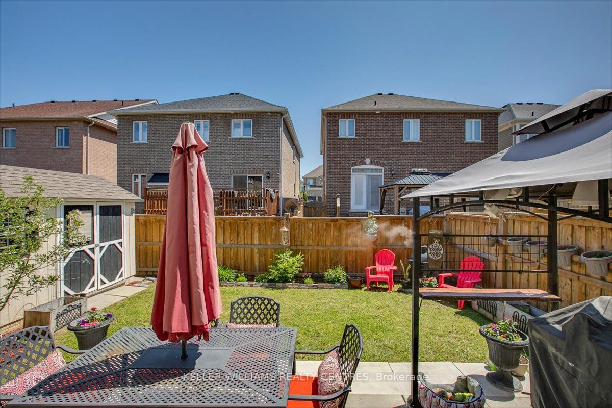 19 Fred Cooper Way